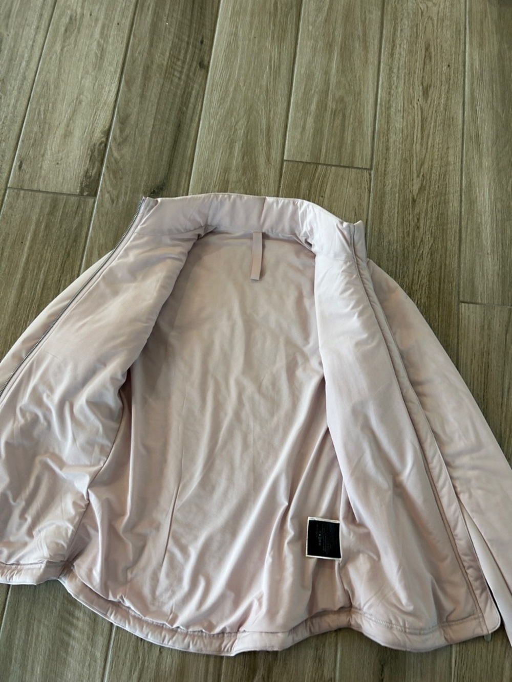 lululemon Puffer Jacket - Picture 4 of 7